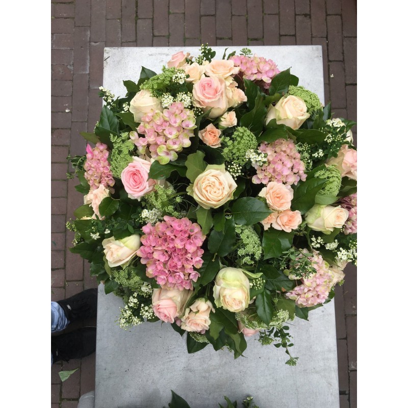 Roze rouwbiedermeier Roze rouwbiedermeier